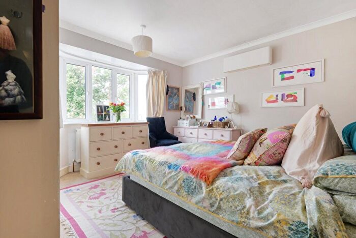 2 Bedroom Bungalow To Rent In The Ridgeway, Walton-On-Thames, KT12