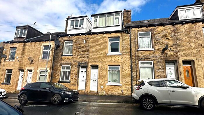3 Bedroom Terraced House For Sale In Mount Street, Eccleshill, Bradford, BD2