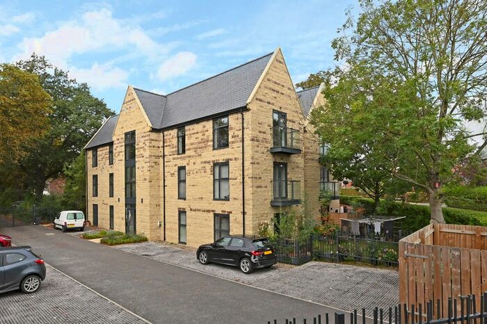 1 Bedroom Flat To Rent In North Lodge, Clifton Park Avenue, York, YO30