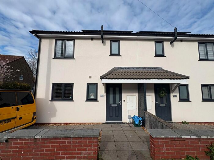 2 Bedroom Semi-Detached House To Rent In Hengrove Lane, Bristol, BS14