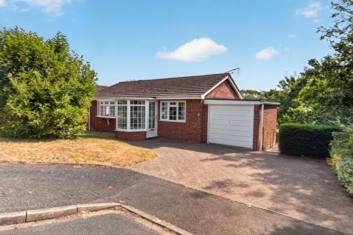 2 Bedroom Bungalow For Sale In Lime Tree Avenue, Malvern, WR14