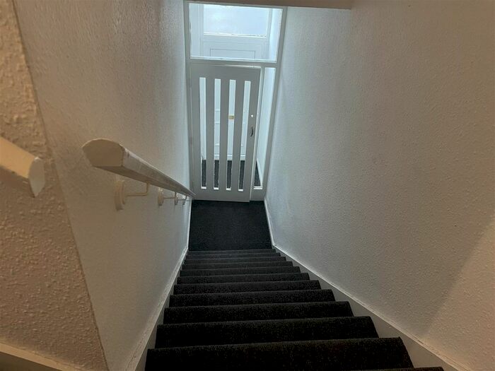 2 Bedroom Flat To Rent In Darlington Road, Ferryhill, DL17