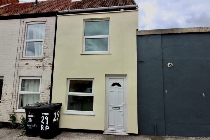 2 Bedroom End Of Terrace House To Rent In Roman Road, Lowestoft, NR32