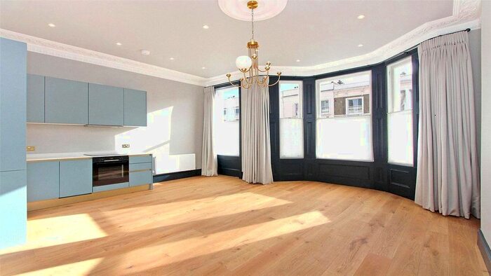 1 Bedroom Flat To Rent In Tavistock Road, Notting Hill, W11