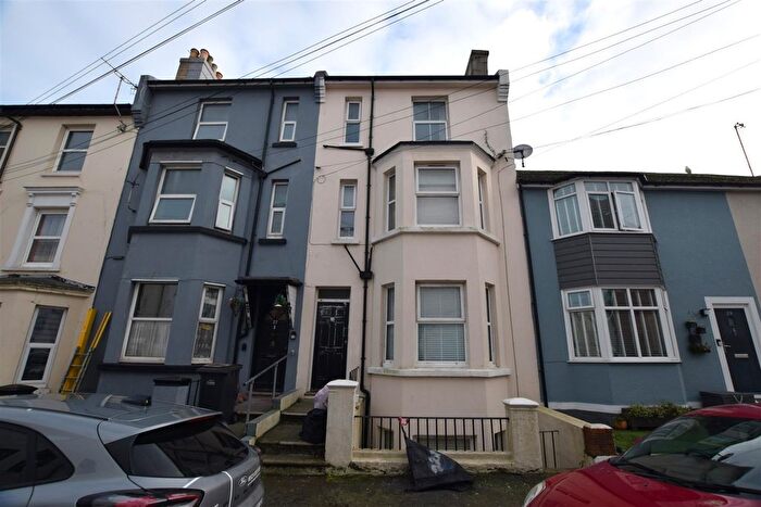 1 Bedroom Flat To Rent In Earl Street, Hastings, TN34