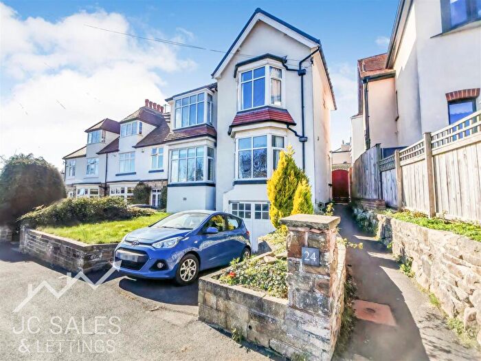 3 Bedroom Detached House For Sale In Mylnhurst Road, Sheffield, S11