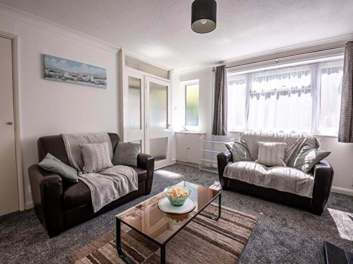 4 Bedroom House To Rent In Bramshaw Road, Canterbury, Kent, CT2