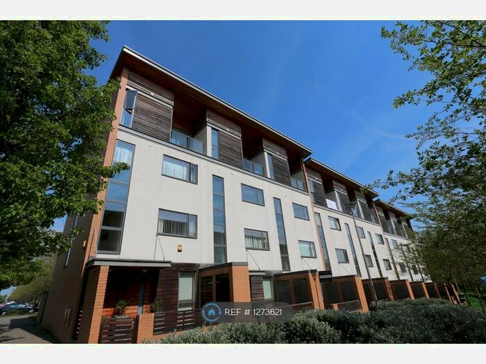 2 Bedroom Flat To Rent In Vision Complex, Milton Keynes, MK9