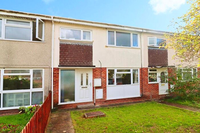 3 Bedroom Terraced House For Sale In Hatherley, Yate, Bristol, BS37