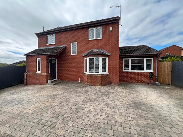 3 Bedroom Detached House For Sale In Meissen Avenue, Desborough, Kettering, NN14