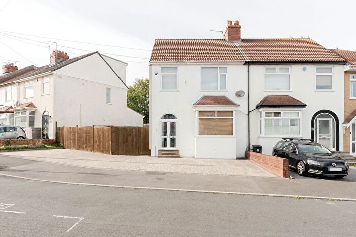 3 Bedroom End Terrace House For Sale In Filton Grove, Horfield, Bristol, BS7