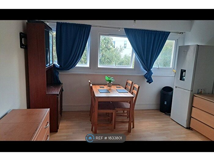 3 Bedroom Flat To Rent In Norton Tower, Birmingham, B1