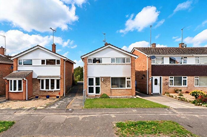 3 Bedroom Detached House To Rent In Pennine Way, Brambleside, Kettering, NN16
