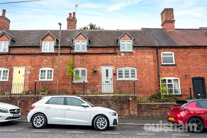 3 Bedroom Terraced House For Sale In Swan Street, Alvechurch, Birmingham, Worcestershire, B48