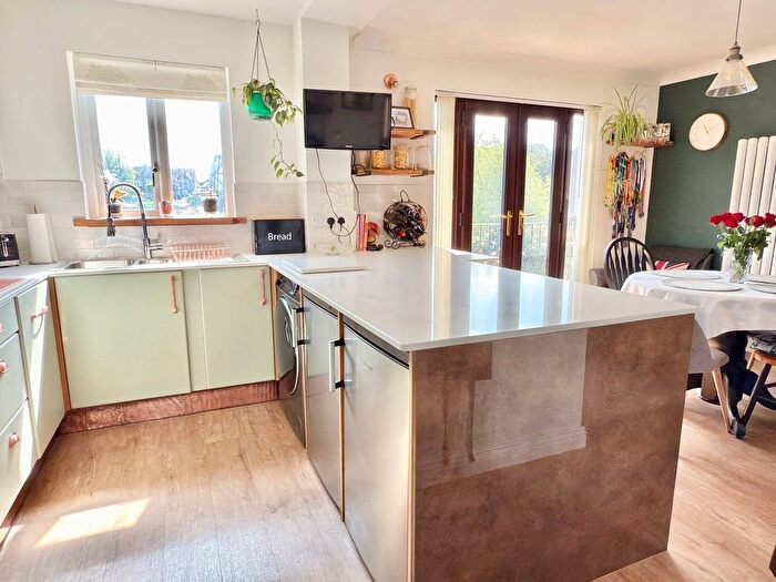 3 Bedroom Terraced House For Sale In King Johns Court, Tewkesbury, GL20