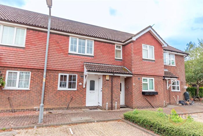 2 Bedroom Terraced House To Rent In Quadring, PE11