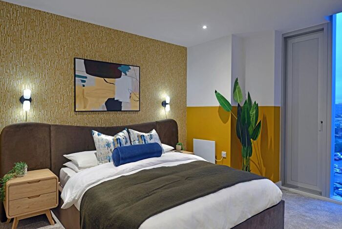 2 Bedroom Flat For Sale In Dantzic Street, Manchester, M4