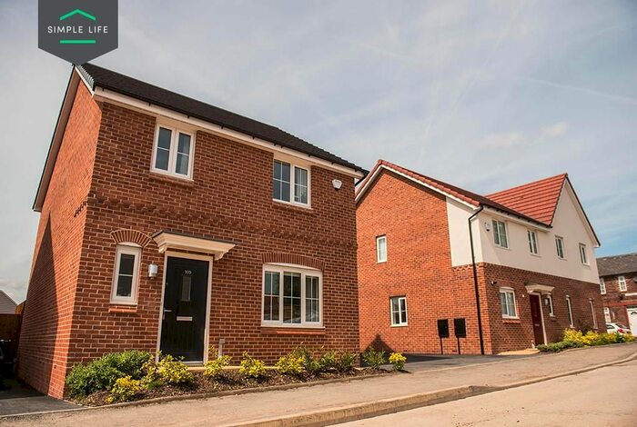 4 Bedroom Semi Detached House To Rent In Baytree Lane, Middleton, Manchester, M24