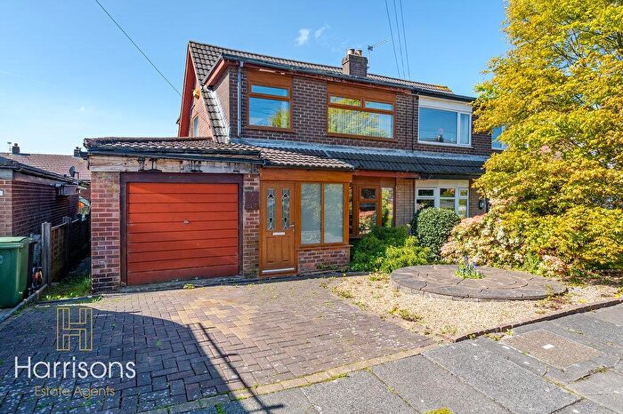 3 Bedroom Semi-Detached House For Sale In Auction - Fairways, Horwich, Bolton, Lancashire, BL6