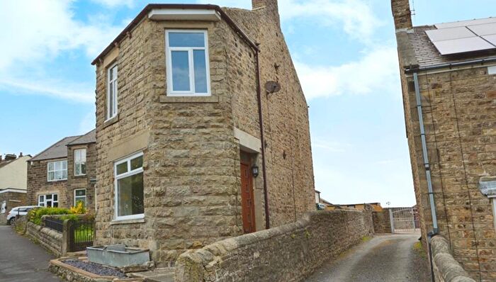 3 Bedroom End Of Terrace House For Sale In Front Street, Cockfield, DL13