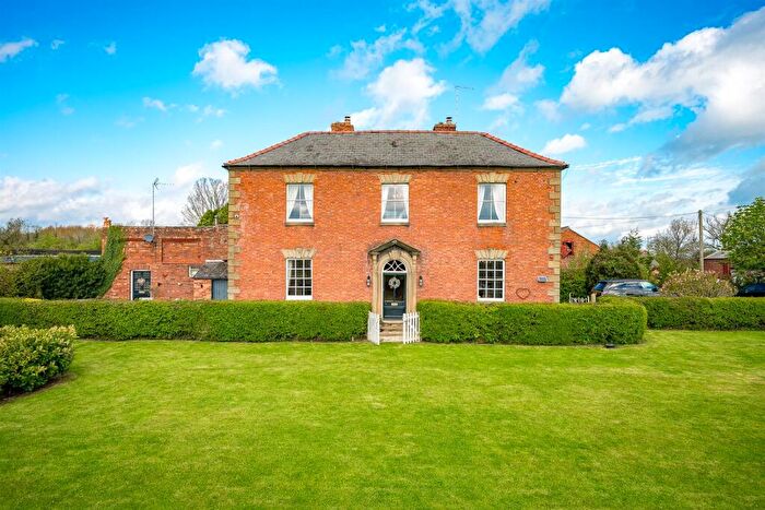 4 Bedroom Equestrian Facility For Sale In Buck Road, Holt, LL13