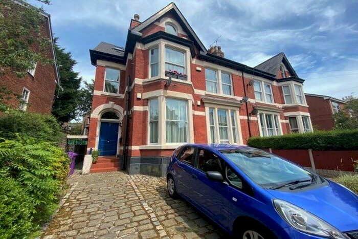 2 Bedroom Flat To Rent In Waverley Road, Liverpool, L17