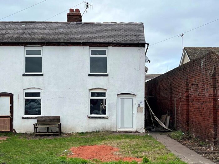 2 Bedroom End Of Terrace House For Sale In Lickhill Road, Stourport-On-Severn, Worcestershire, DY13