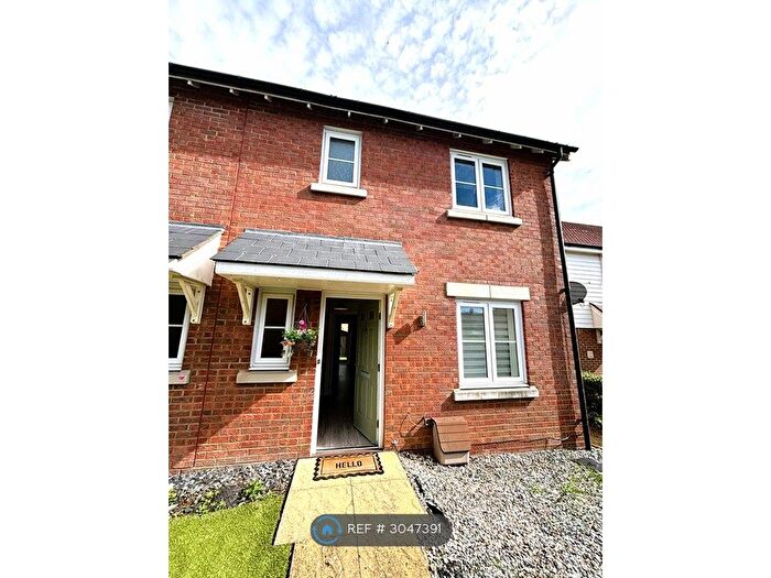 3 Bedroom Semi Detached House To Rent In Picket Twenty Way, Andover, SP11