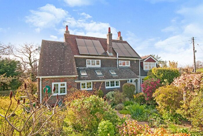 6 Bedroom Detached House For Sale In Coopers Croft, Herstmonceux, Hailsham, BN27