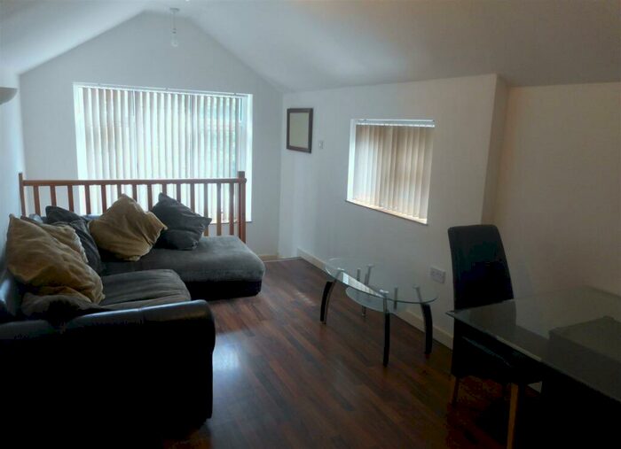 2 Bedroom Flat To Rent In Gordon Road, Cardiff, CF24