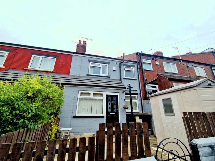 1 Bedroom Terraced House To Rent In Elsham Terrace, Leeds, West Yorkshire, LS4