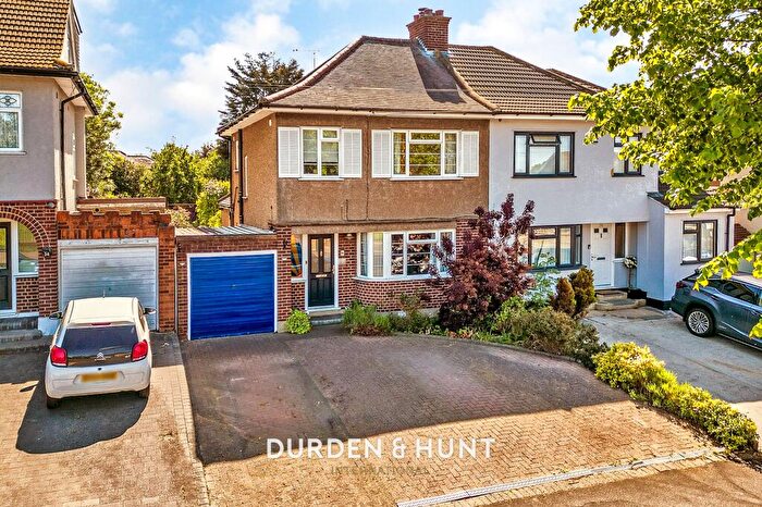3 Bedroom Semi-Detached House For Sale In Clockhouse Lane, Collier Row, RM5