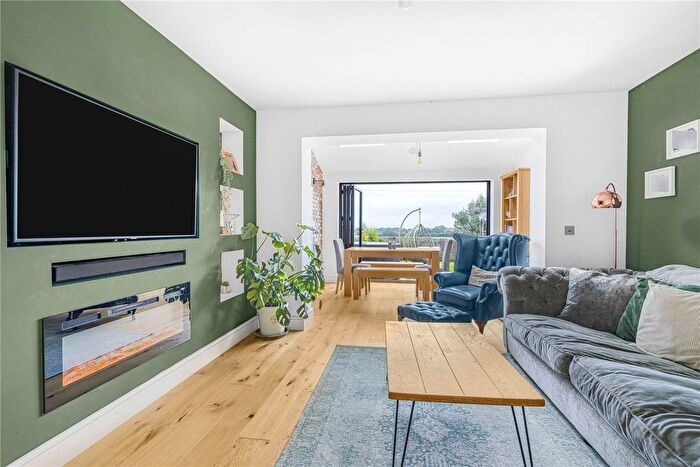 2 Bedroom Semi-Detached House For Sale In Emmington View, Chinnor, OX39