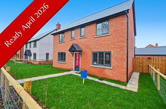 4 Bedroom Detached House For Sale In The Jaywick, Bramley Drive, Sutton St Nicholas, HR1