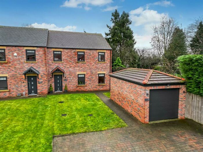 4 Bedroom Semi-Detached House For Sale In New Lane, Neasham, Darlington, DL2