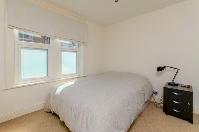 1 Bedroom Maisonette To Rent In Springfield Road, Guildford, GU1