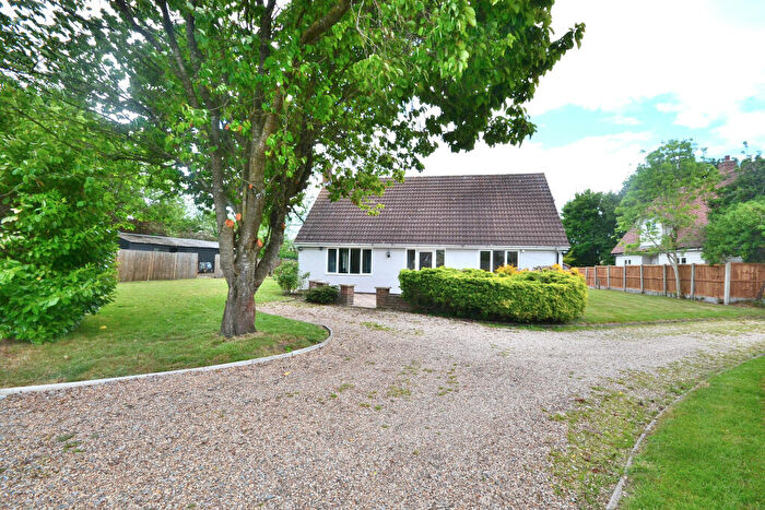 5 Bedroom Bungalow To Rent In The Nest, Warwick Road, Little Canfield, Essex, CM6