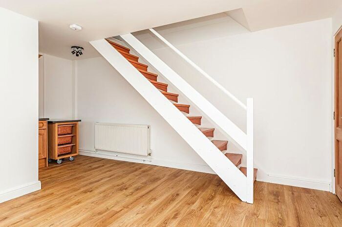 1 Bedroom End Of Terrace House To Rent In Sonnet Way, Waterlooville, PO7