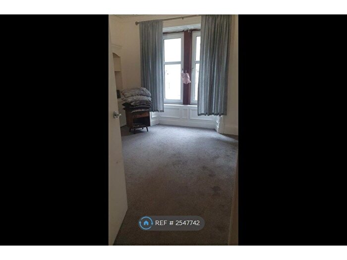 1 Bedroom Flat To Rent In Provost Road, Dundee, DD3