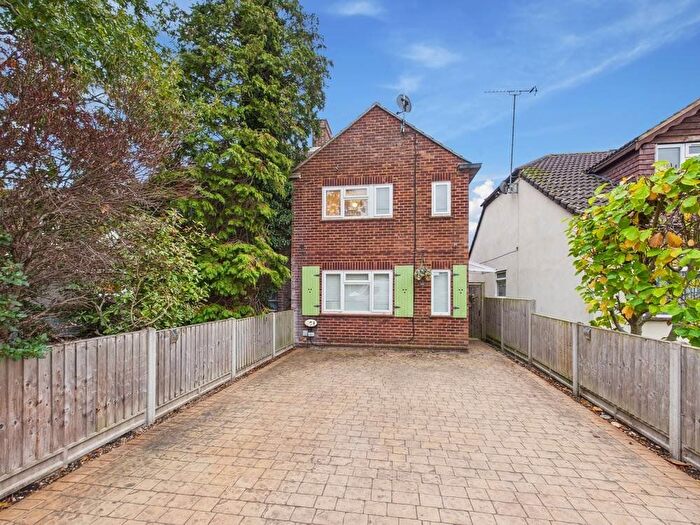 3 Bedroom Semi Detached House For Sale In Glenfield Road, Ashford, Surrey, TW15