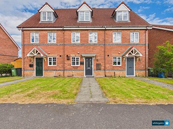 3 Bedroom Town House For Sale In Lamberton Drive, Brymbo, Wrexham, LL11