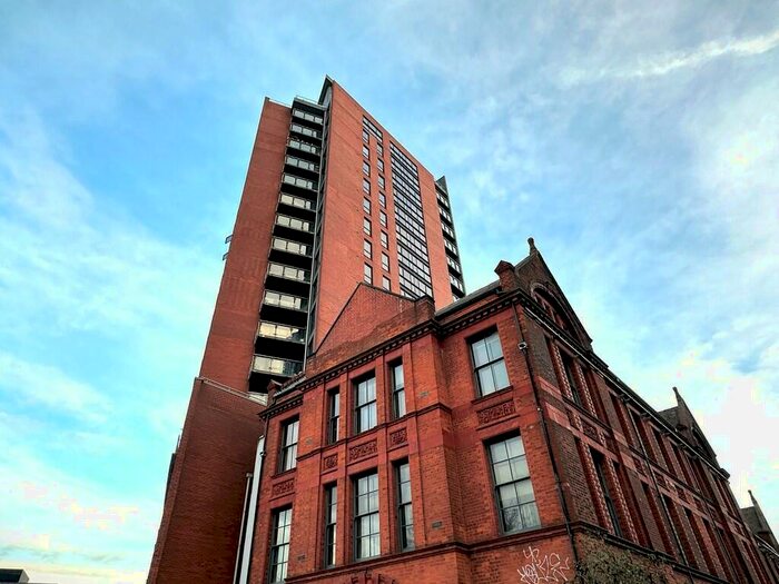 2 Bedroom Apartment To Rent In Mirabel Street, Manchester, M3