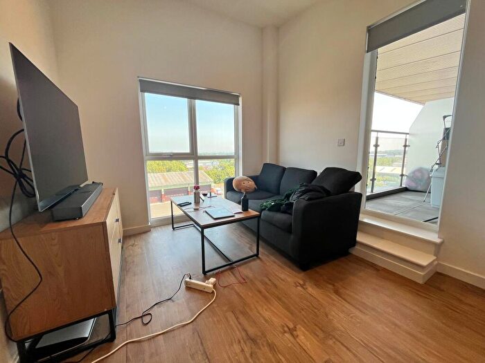 1 Bedroom Flat To Rent In Nelson Street, Bolton, BL3