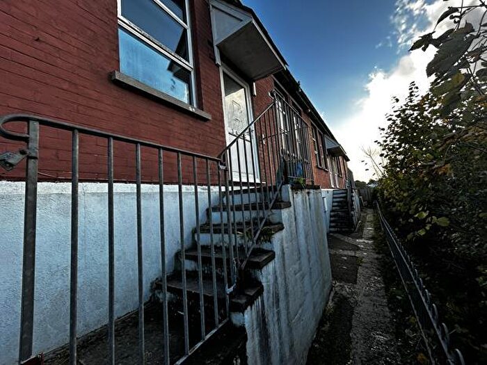 1 Bedroom Flat To Rent In Flat, The Old Revenue Building, PL15