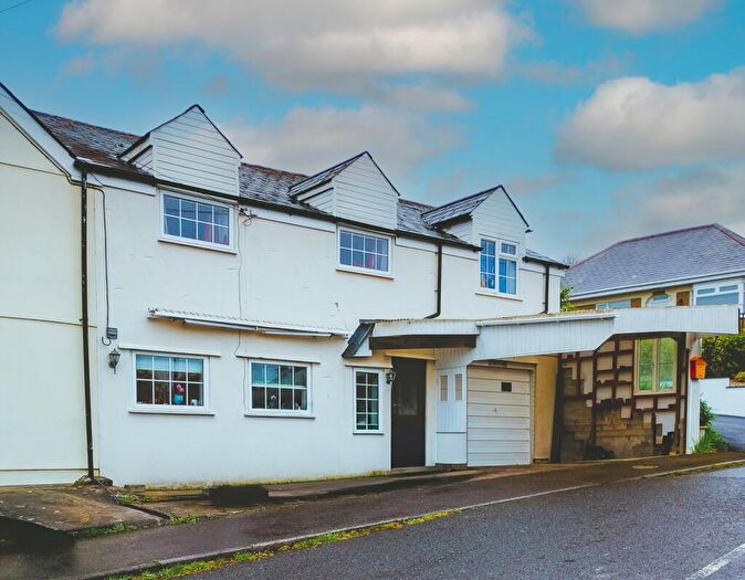 3 Bedroom Semi-Detached House For Sale In Peters Hill, High Street, St Austell, PL26