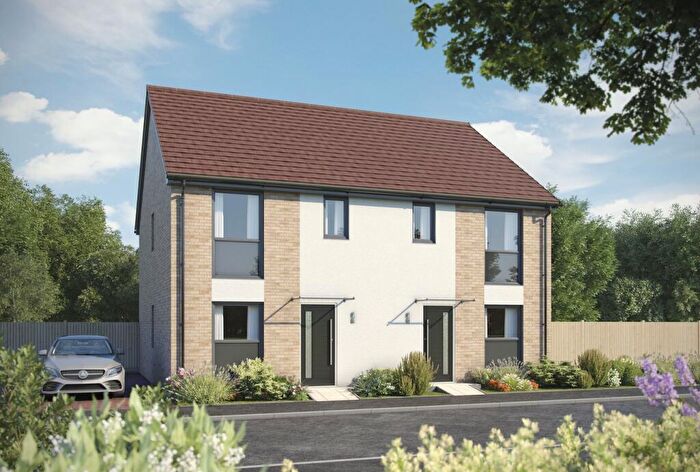 3 Bedroom Semi-Detached House For Sale In Clavell Close, Milton Keynes, MK4