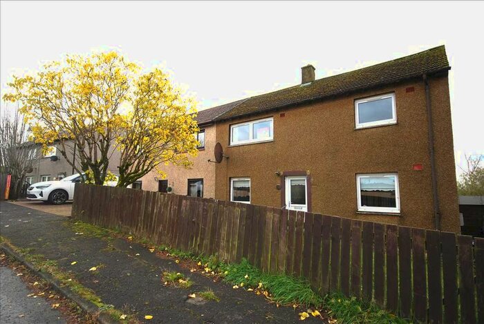 4 Bedroom Semi-Detached House For Sale In Connel View, New Cumnock, Cumnock, KA18