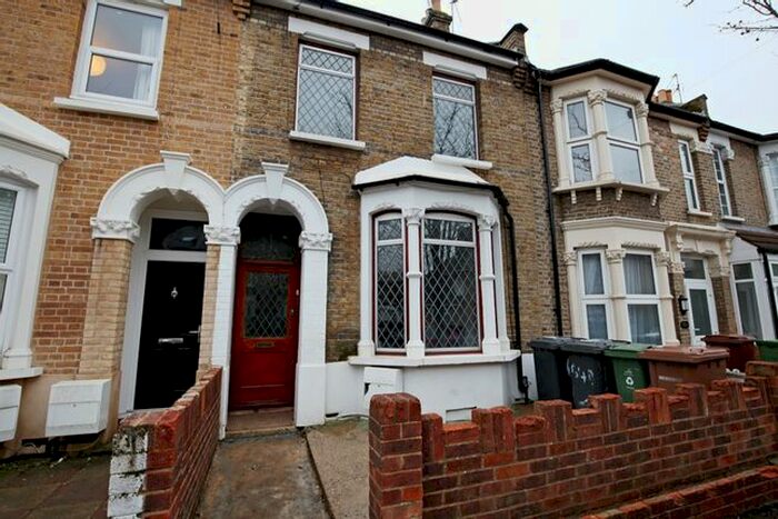 4 Bedroom Terraced House To Rent In Leslie Road, Leytonstone, E11