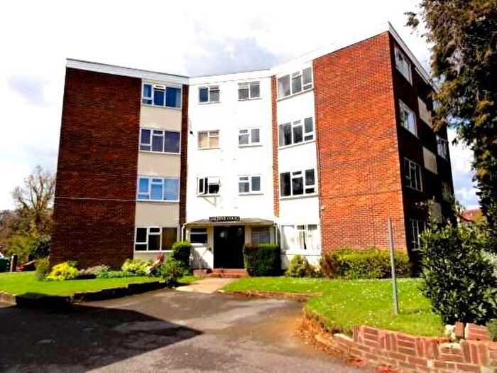 1 Bedroom Flat To Rent In Oakdene Court, Welbeck Avenue, SO17
