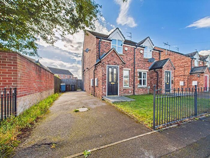 2 Bedroom Semi-Detached House For Sale In Seaton Grove Hull, HU4